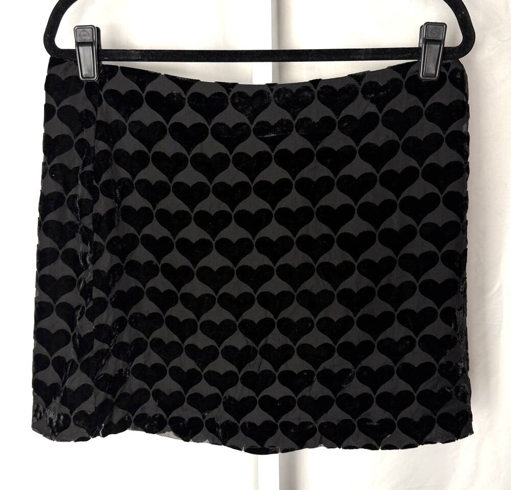 NWT Cupcakes and Cashmere Heart Burnout Velvet Mini Skirt Black Lined sz 12 Cute
